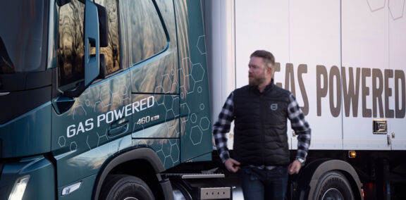 LVS-Trucks-Volvo_FM_LNG-003