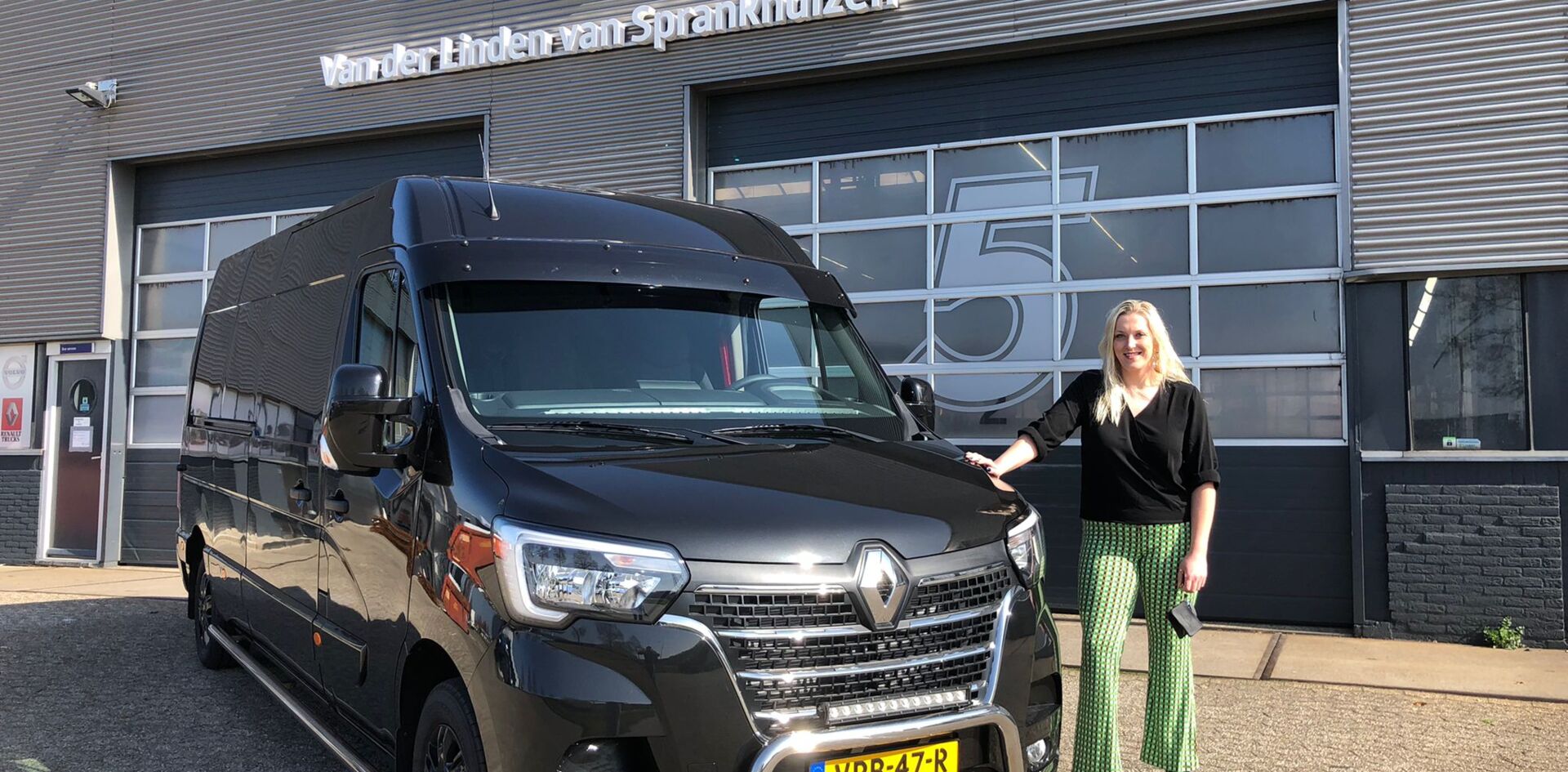 LVS-Bedrijfswagens_Renault-Master_R-C-Koeriers03