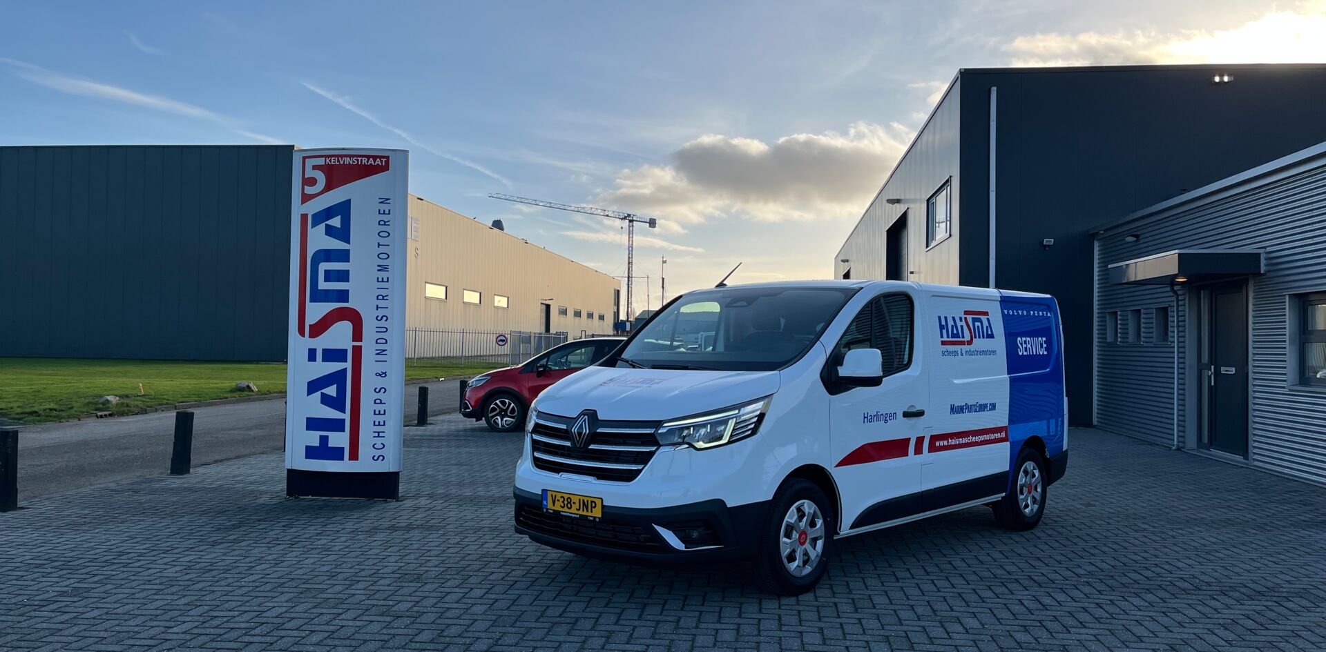 Aflevering Haisma scheeps en industriemotoren