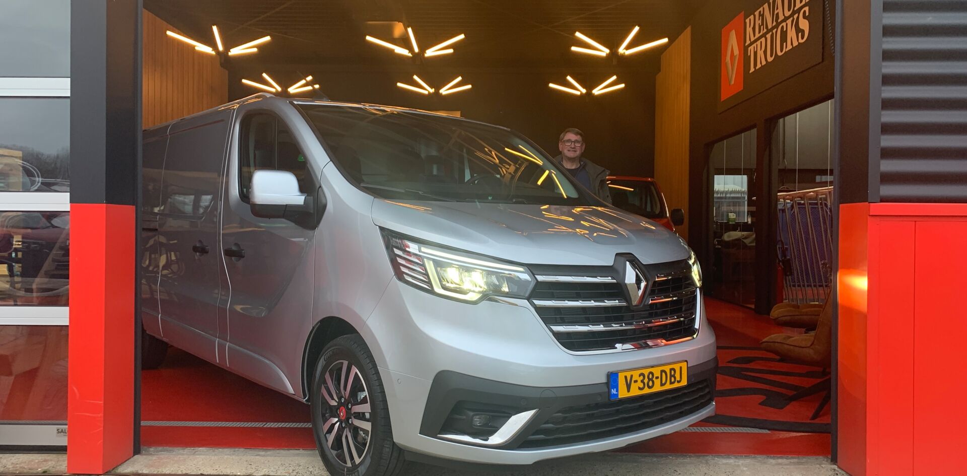 somethingsomethingYuZN5E Aflevering Rob van Zeventer Schilderwerken