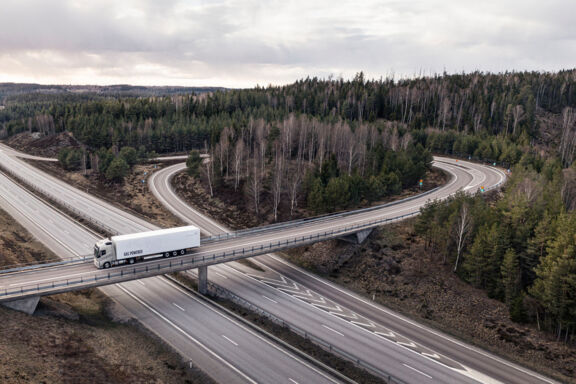 LVS-Trucks-Volvo-FH-LNG-005 LVS-Trucks-Volvo-FH-LNG-005