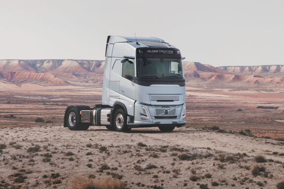 Volvo_Trucks-dealernaam-Volvo_FH_Aero_gas-powered_06 Volvo_Trucks-dealernaam-Volvo_FH_Aero_gas-powered_06