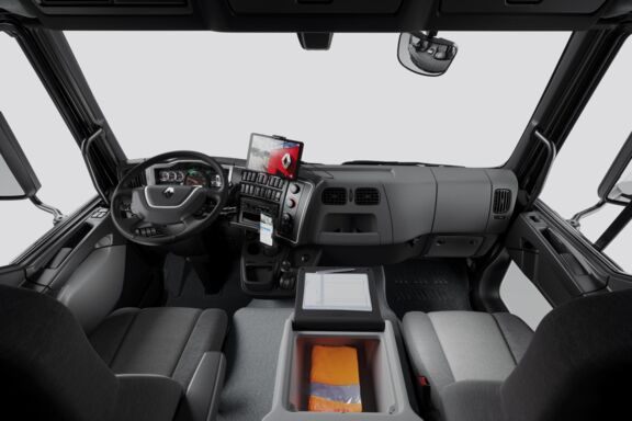 LVS-Renault-Trucks-D-interieur-perfect-zicht LVS-Renault-Trucks-D-interieur-perfect-zicht