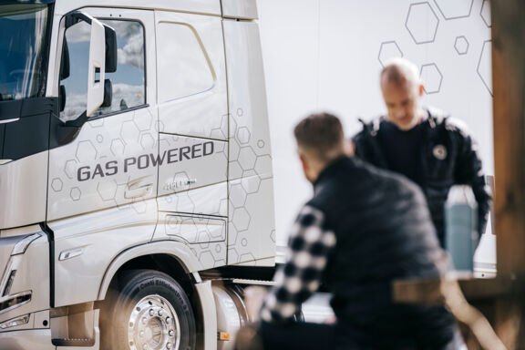 LVS-Trucks-Volvo-FH-LNG-003