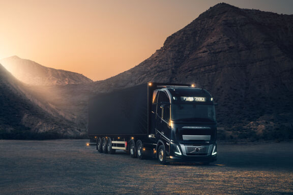 Volvo_Trucks-dealernaam-Volvo_FH16_Aero_03 Volvo_Trucks-dealernaam-Volvo_FH16_Aero_03