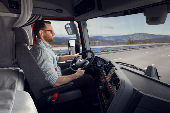 LVS-Renault-Trucks-T-inside LVS-Renault-Trucks-T-inside