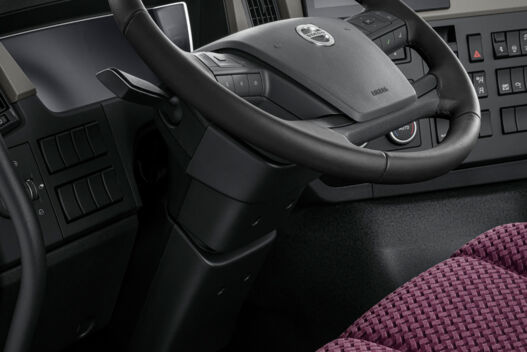 Stel zelf u favoriete rijpositie in met het verstelbare stuur met kantelbare stuurkolom. 