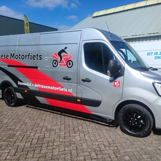 somethingsomethingvqi2SR Aflevering de Friese Motorfiets