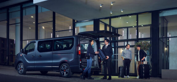 Renault-Trucks-Trafic-opbouw-05 Renault Trafic Combi