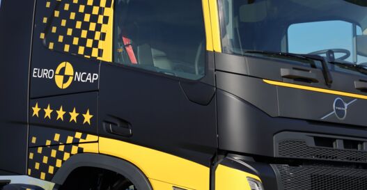 Volvo FM Euro NCAP-demotruck