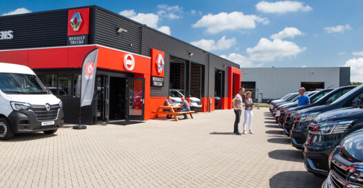 2038-lvs-pand-auto%27s-mensen 2038-lvs-pand-auto%27s-mensen