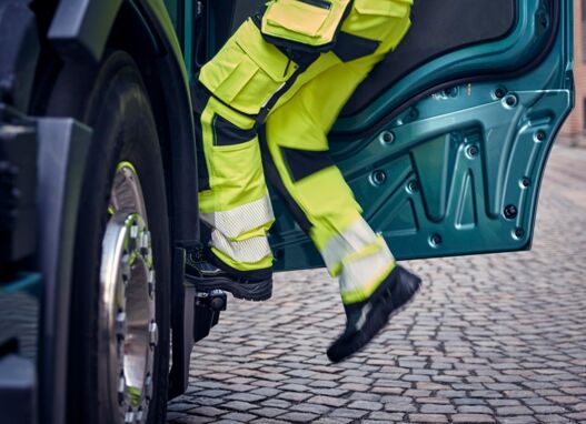 FM Low Entry lage in- en uitstap FM Low Entry lage in- en uitstap