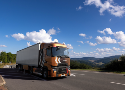 Renault-Trucks-2025-02 Renault-Trucks-2025-02